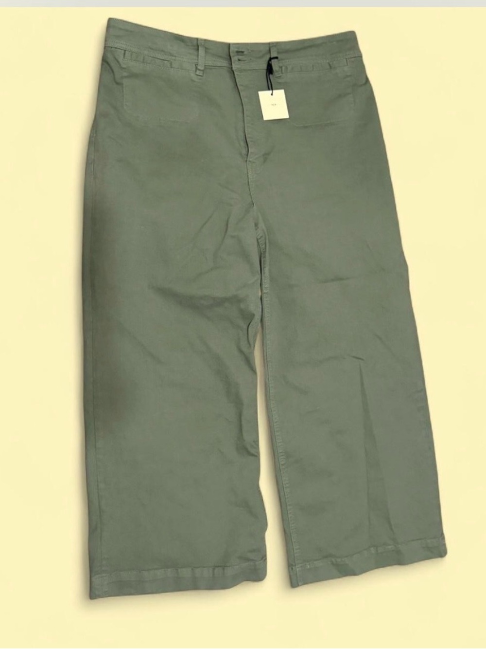 Women’s size xl Francesca’s crop pants